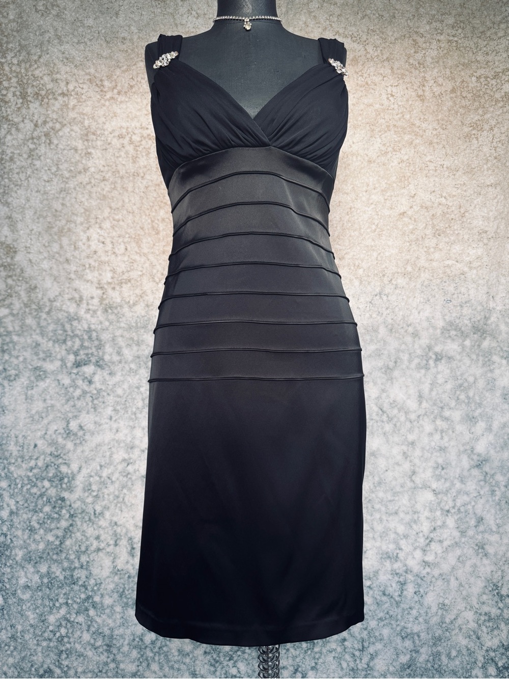 Betsy & Adam by Linda Bernell Banded Bodycon Cocktail Dress Rhinestones - 8
